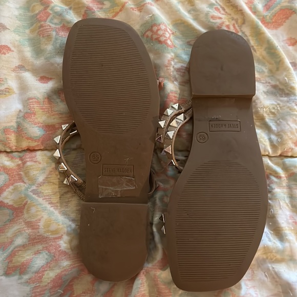 Excellent used condition with no flaws - Picture 2 of 3